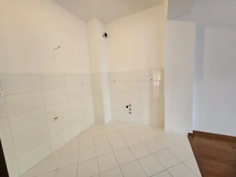 Sale, two bedroom apartment, 68m², Momišići, Podgorica - image 12