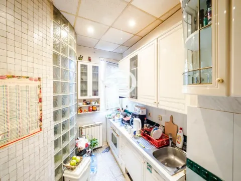 Prodaja, trosoban stan, 76m², Vračar Sve Podlokacije, Beograd - image 7