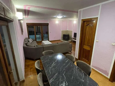 Izdavanje, kuća, 200m², Masline, Podgorica - image 8