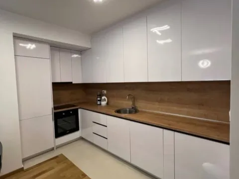 Izdavanje, jednosoban stan, 47m², City Kvart, Podgorica - image 2