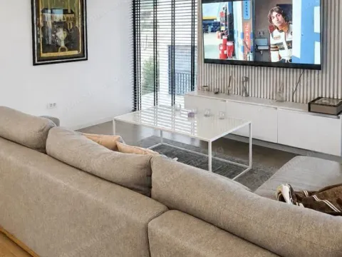 Sale, three bedroom apartment, 262m², Budva, Crna Gora - image 2