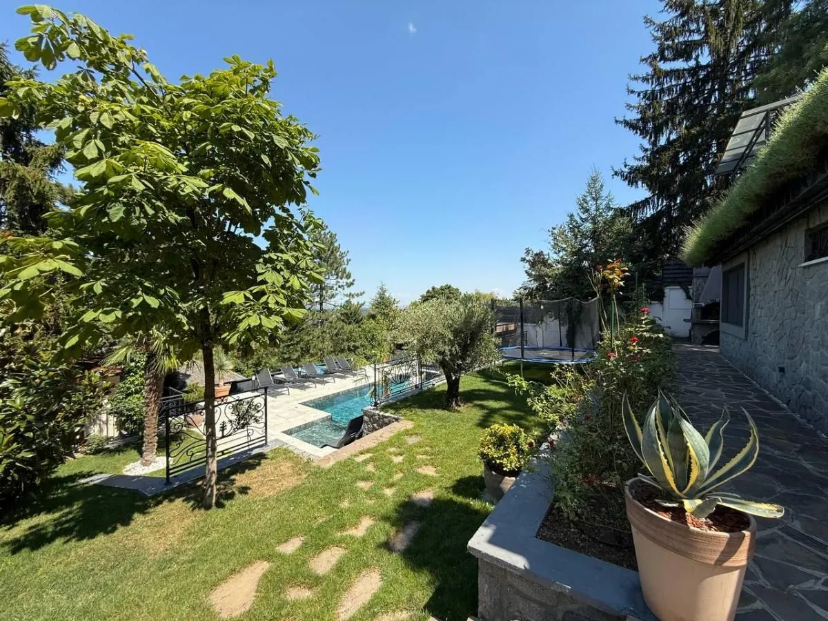 Prodaja, kuća, 318m², Petrovaradin, Novi Sad