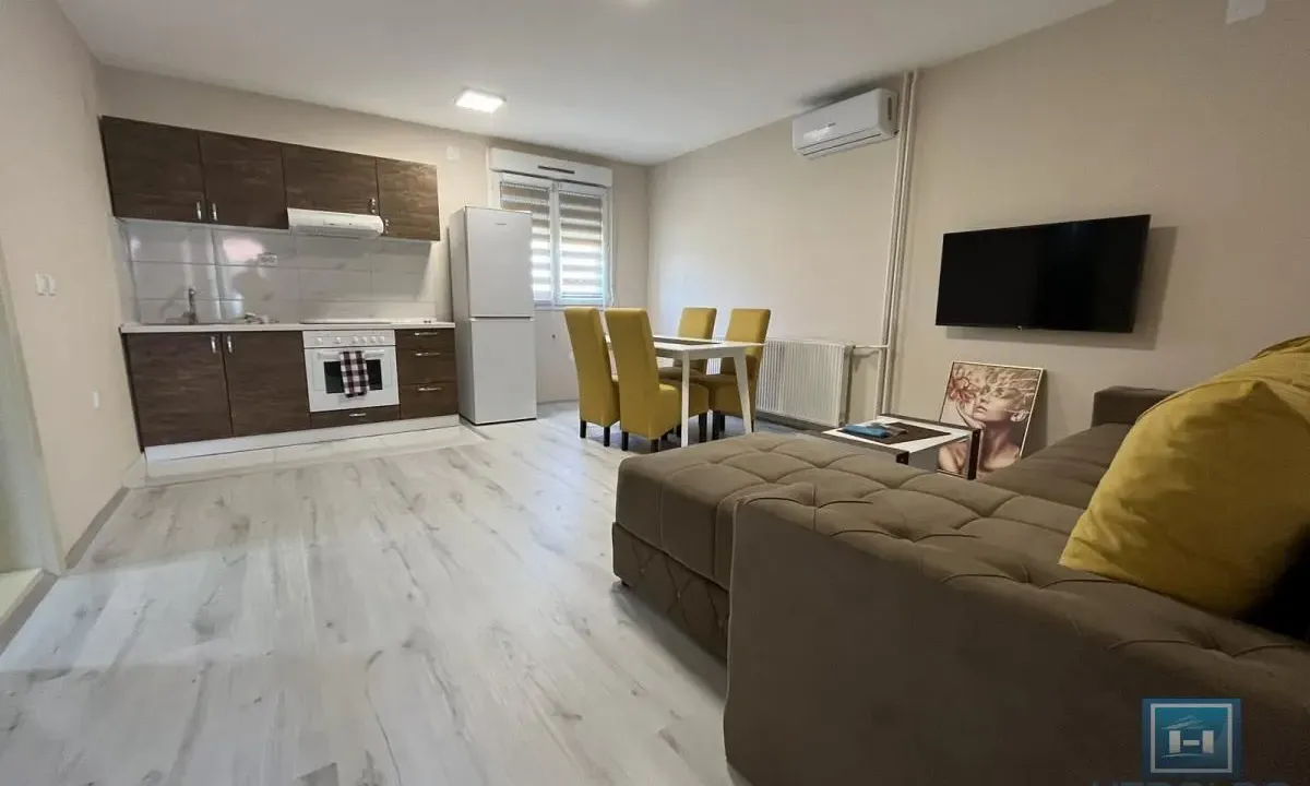 Sale, house, 400m², Tavrića obori, Jagodina