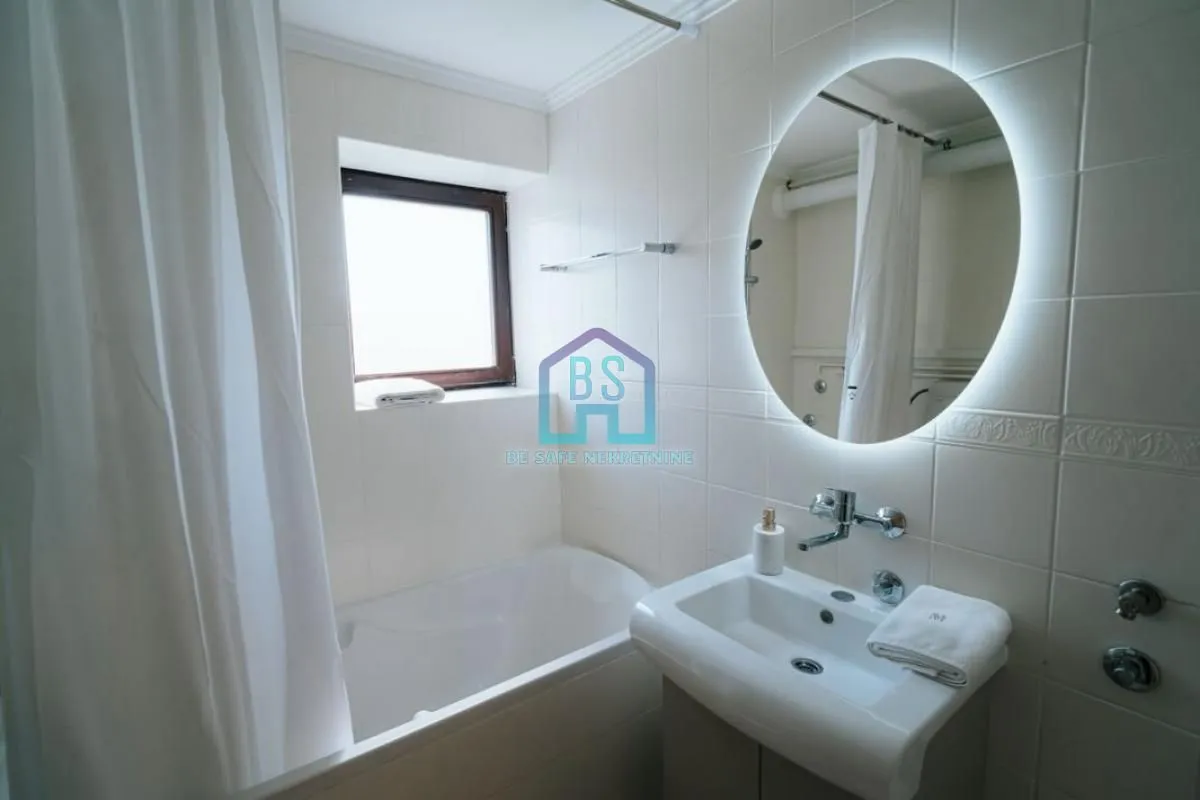 Prodaja, trosoban stan, 74m², Petrovaradin, Novi Sad