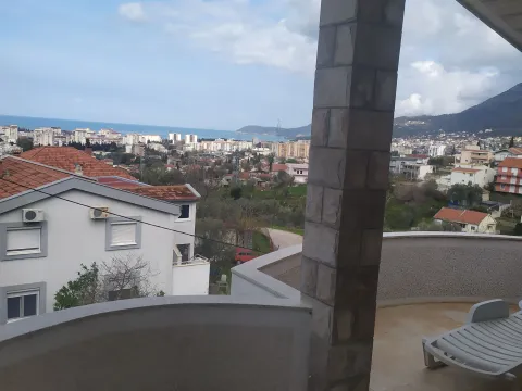 Stan in Popovići