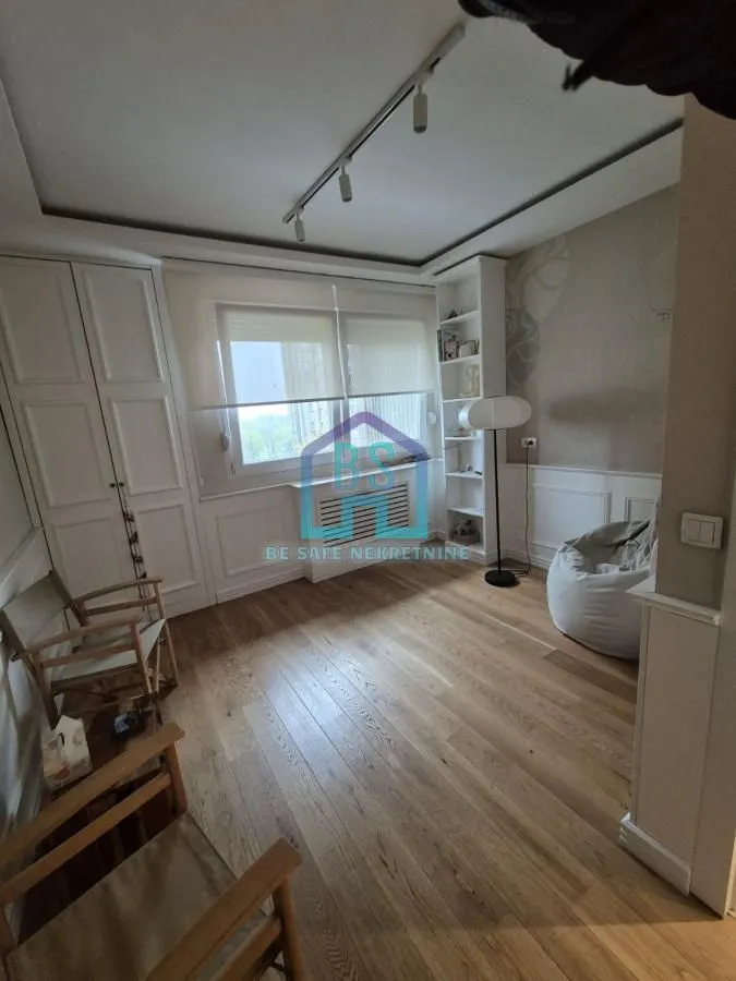Prodaja, dvosoban stan, 64m², Kej, Novi Sad Sve Podlokacije