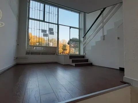 Izdavanje, poslovni prostor, 48m², Novo naselje, Novi Sad - image 11