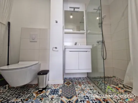 Rent, one bedroom apartment, 35m², Donja Lastva, Tivat - image 6