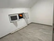 Izdavanje, kuća, 160m², Surčin, Beograd - image 14