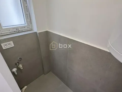 Izdavanje, poslovni prostor, 50m², Centar, Niš - image 5