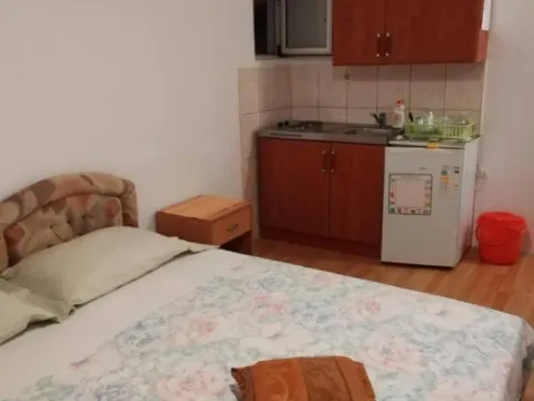 Sale, house, 194m², Šušanj, Bar - image 8