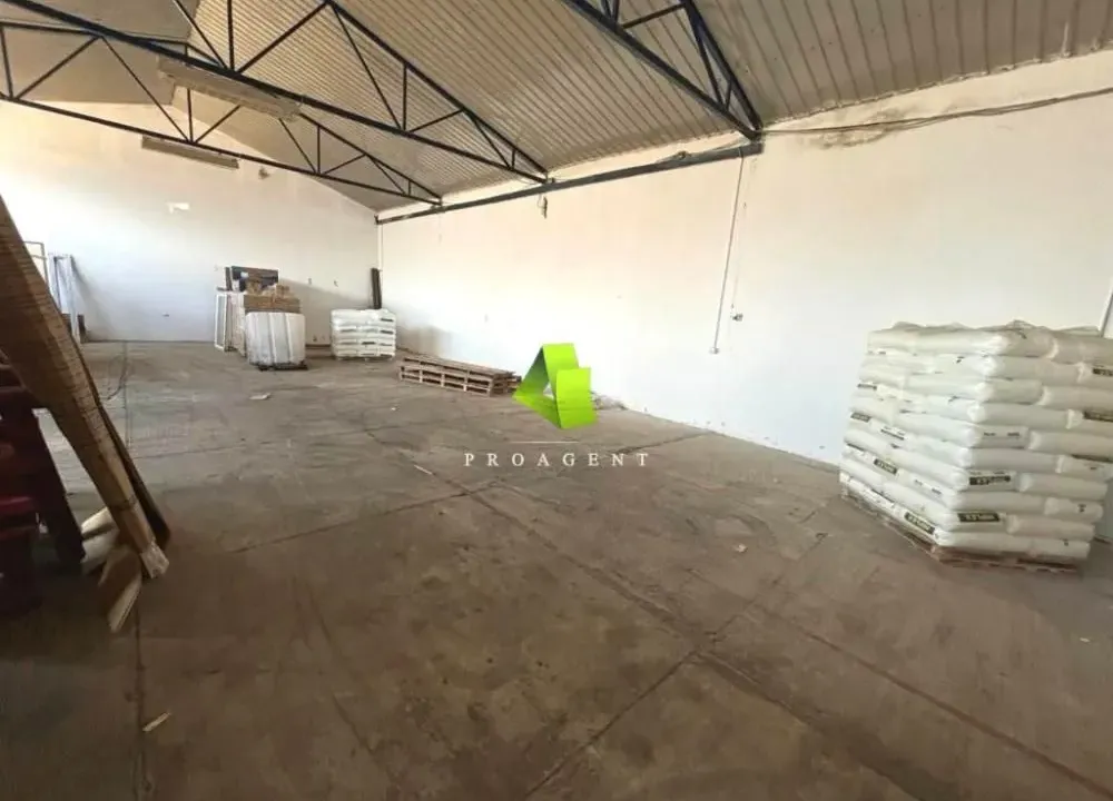 Rent, office space, 180m², Medijana, Niš