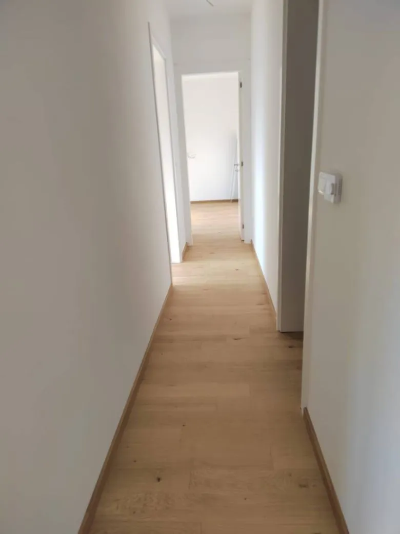 Sale, two bedroom apartment, 71m², Bečići, Budva