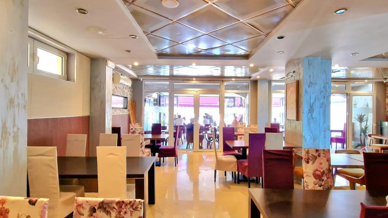 Sale, office space, 219m², Bečići, Budva