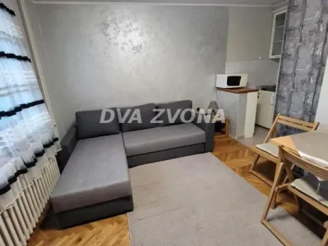 Prodaja, garsonjera, 29m², Centar, Novi Sad
