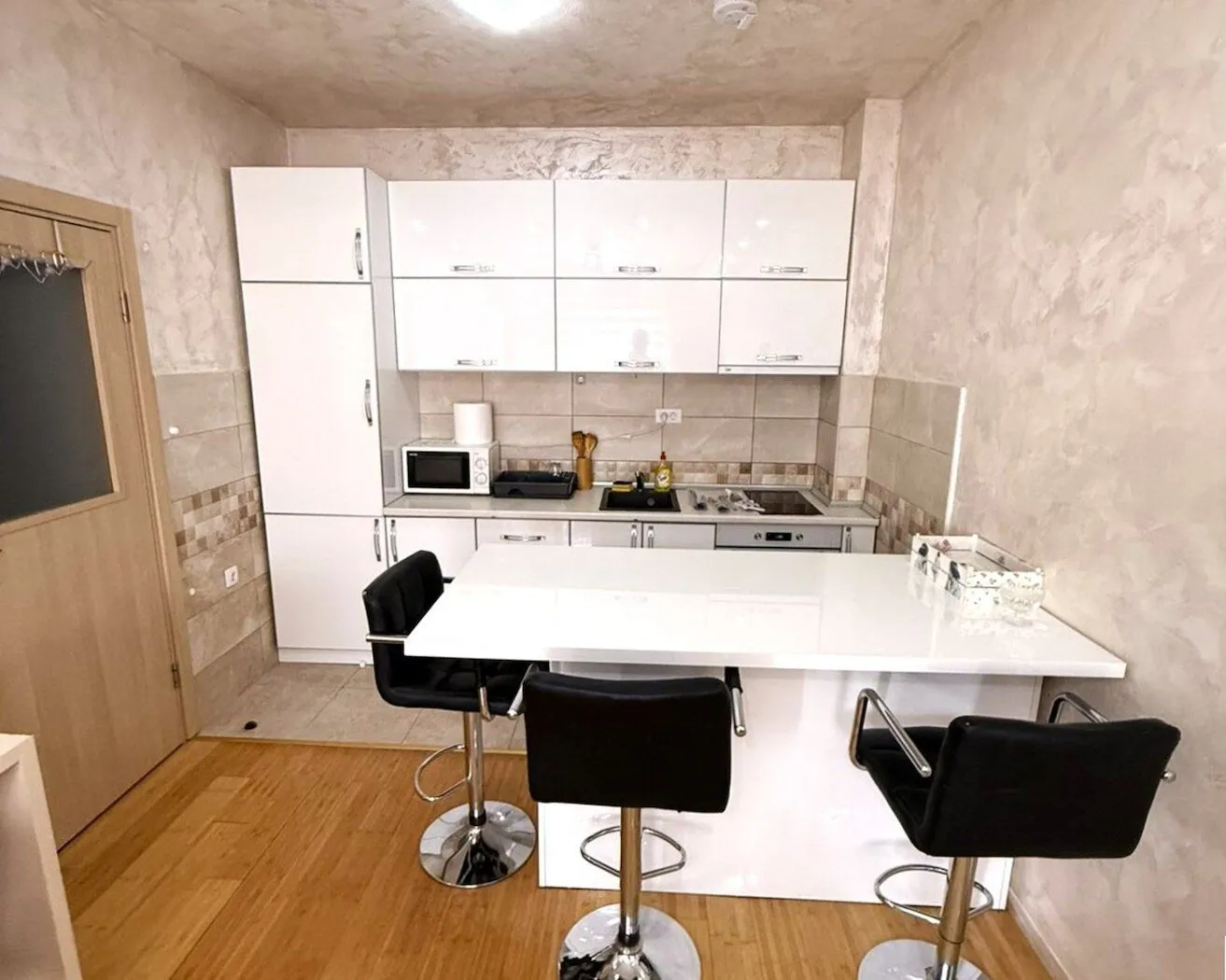 Rent, one bedroom apartment, 41m², Stari Aerodrom, Podgorica