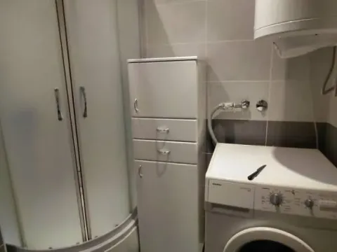 Rent, two bedroom apartment, 40m², Crveni Krst, Beograd - image 9