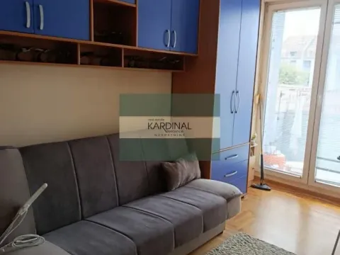 Izdavanje, trosoban stan, 73m², Novi Sad, Srbija - image 5