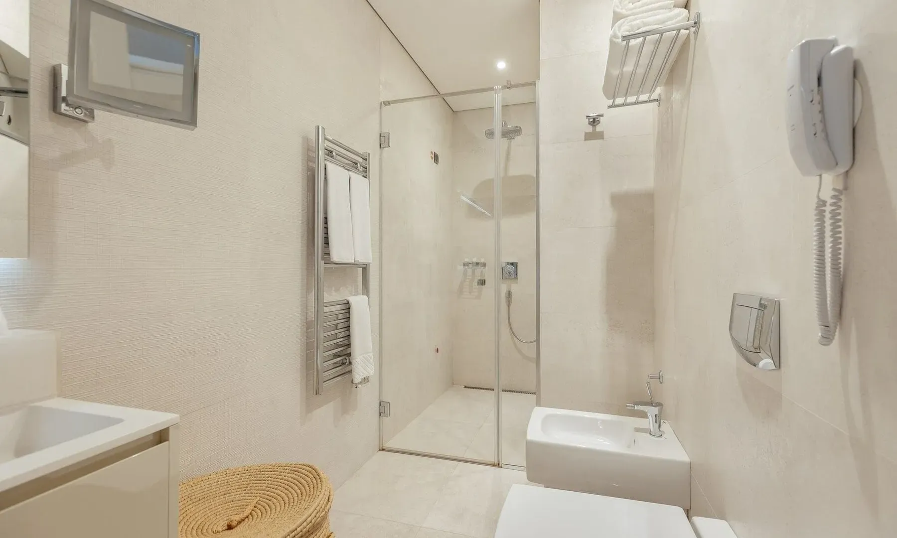 Prodaja, dvosoban stan, 190m², Kotor, Crna Gora