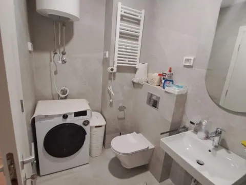 Izdavanje, stan, 46m², Central Point, Podgorica - image 4