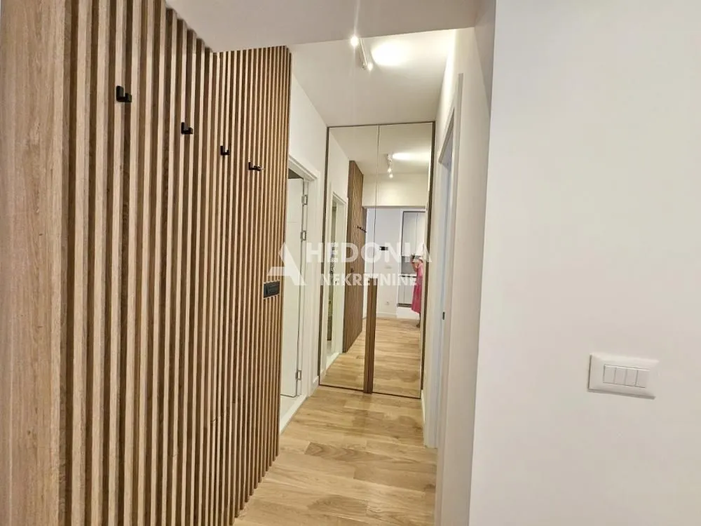 Prodaja, dvosoban stan, 50m², Novi Beograd Blok 65, Novi Beograd Sve Podlokacije