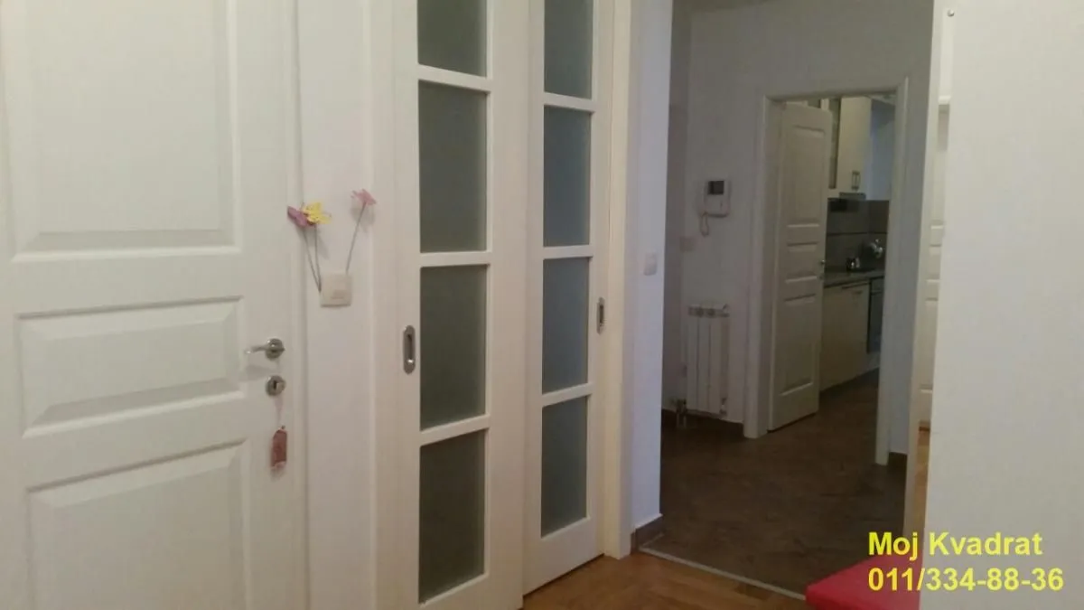 Prodaja, trosoban stan, 78m², Đeram Pijaca, Beograd