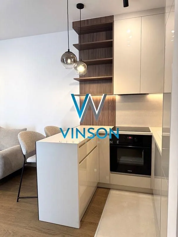 Izdavanje, jednosoban stan, 41m², Centar, Novi Sad
