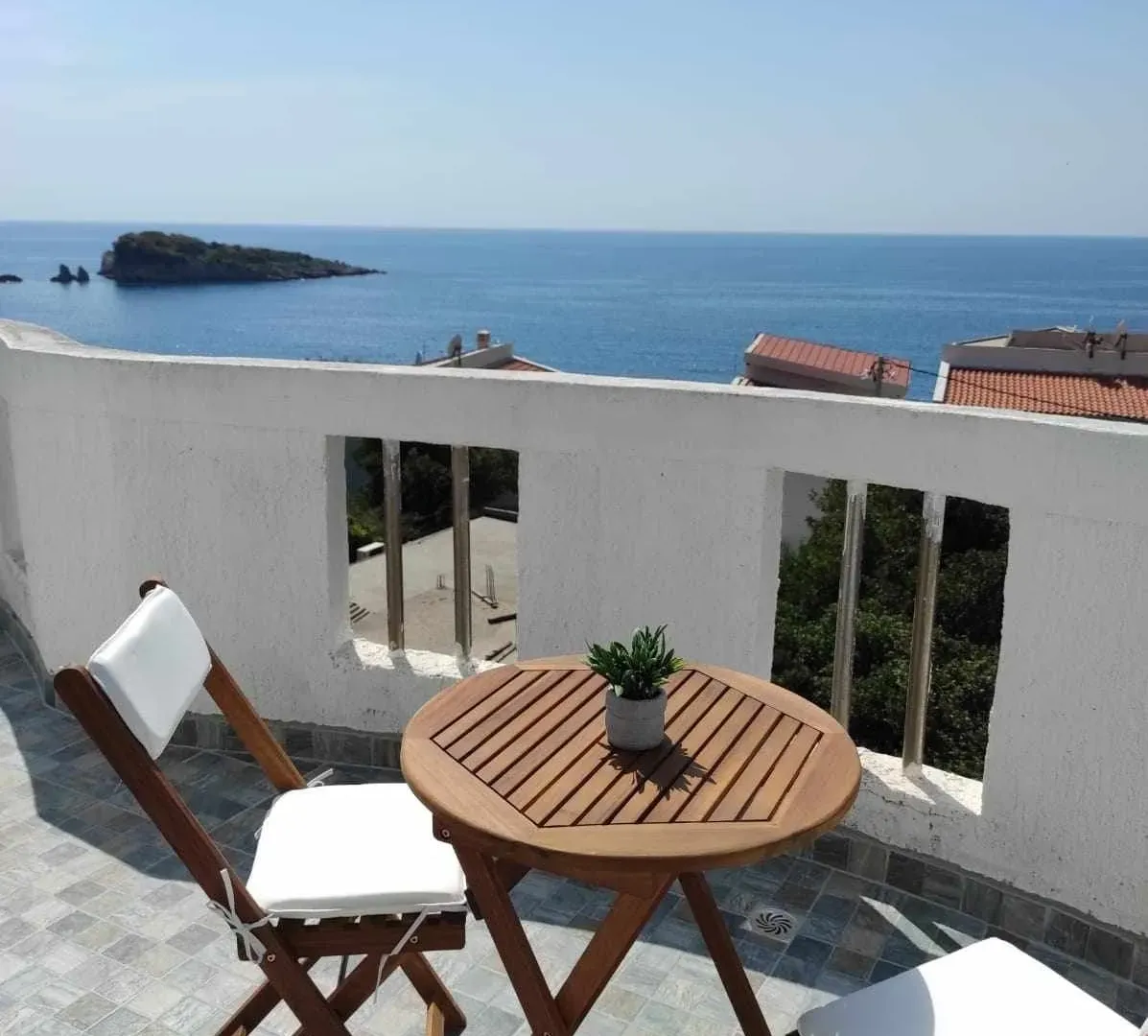 Sale, apartment, 300m², Bar, Crna Gora