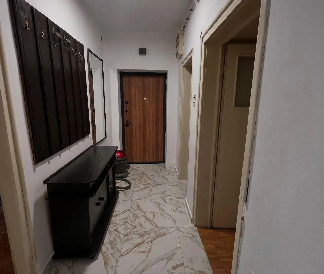 Rent, two bedroom apartment, 80m², Centar, Podgorica