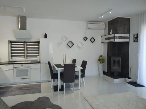 Prodaja, kuća, 168m², Zelenika, Herceg Novi - image 7