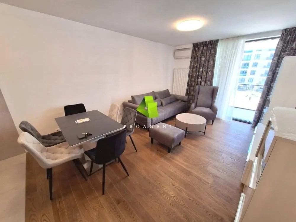 Prodaja, trosoban stan, 76m², Medijana, Niš