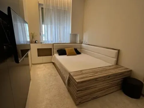 Izdavanje, dvosoban stan, 49m², Bulevar Oslobodjenja, Novi Sad Sve Podlokacije - image 12