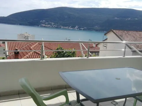 Prodaja, stan, 56m², Kotor, Crna Gora - image 8
