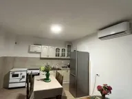 Izdavanje, dvosoban stan, 90m², Dalmatinska ulica, Podgorica - image 10