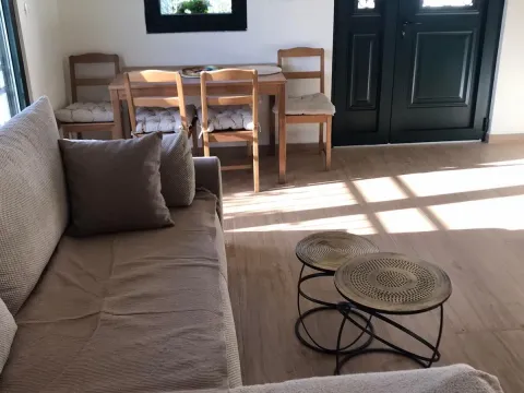 Stan-na-dan, jednosoban stan, 60m², Bonići, Tivat - image 6