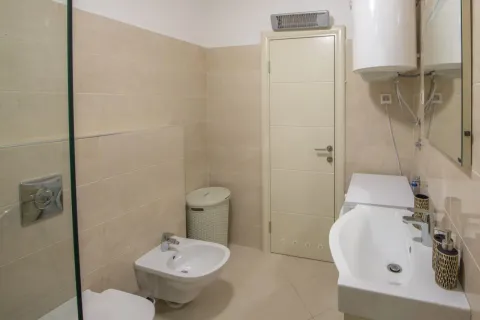 Rent, two bedroom apartment, 90m², Zavala, Budva - image 11