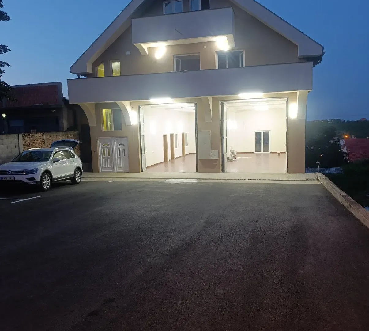 Rent, office space, 160m², Kaludjerica, Grocka