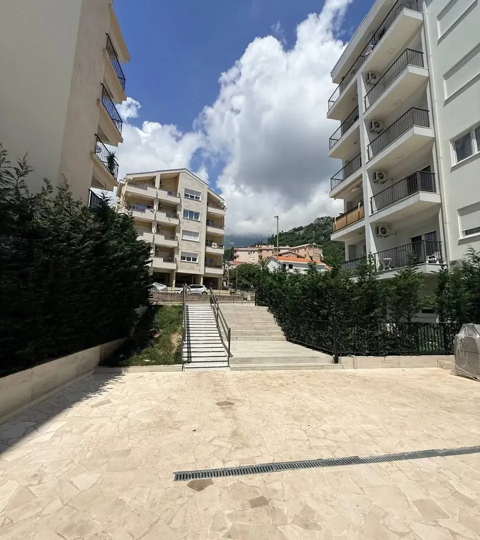 Sale, studio apartment, 31m², Centar, Budva