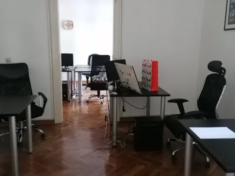 Sale, four bedroom apartment, 126m², Stari grad, Novi Sad - image 8