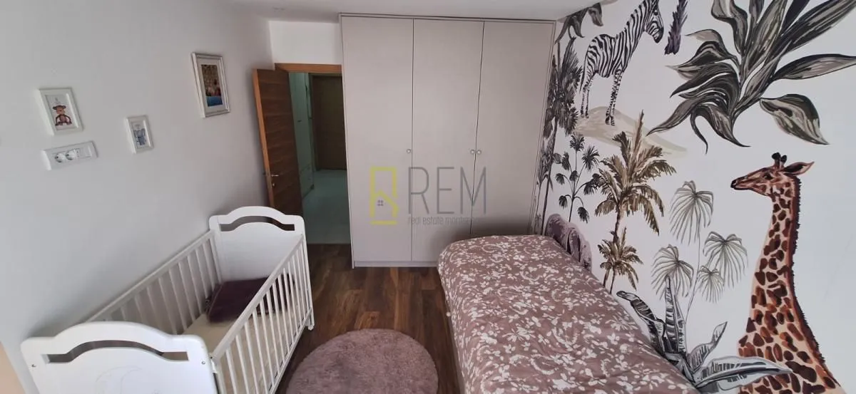 Prodaja, trosoban stan, 89m², Podgorica, Crna Gora