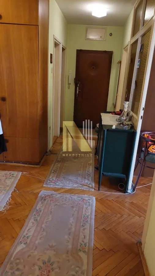 Prodaja, trosoban stan, 86m², Kej, Novi Sad Sve Podlokacije