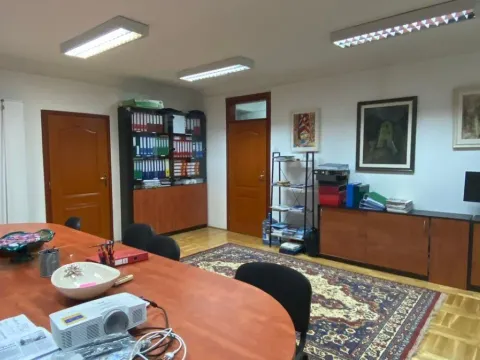 Izdavanje, poslovni prostor, 93m², Podgorica, Crna Gora - image 4