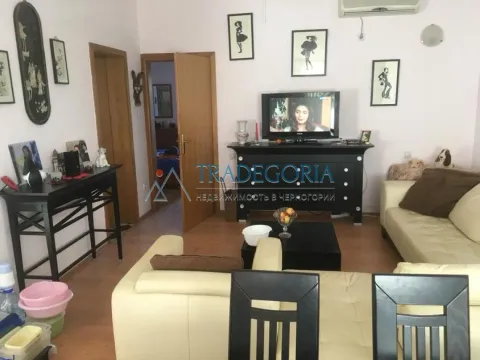 Prodaja, jednosoban stan, 56m², Stoliv, Kotor - image 10