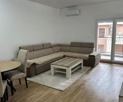 Rent, one bedroom apartment, 58m², Vezirov Most, Podgorica - image 1