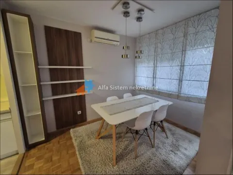 Izdavanje, stan, 48m², Novi Beograd Blok 22, Novi Beograd Sve Podlokacije - image 2