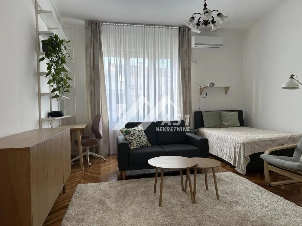 Izdavanje, jednosoban stan, 35m², Novi Sad Sve Podlokacije, Novi Sad