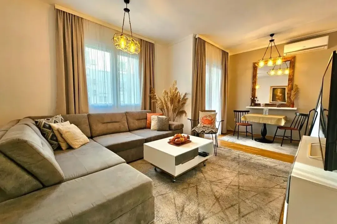 Rent, one bedroom apartment, 53m², Blok 6, Podgorica