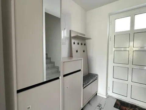 Prodaja, dvosoban stan, 85m², Đuraševići, Tivat - image 15