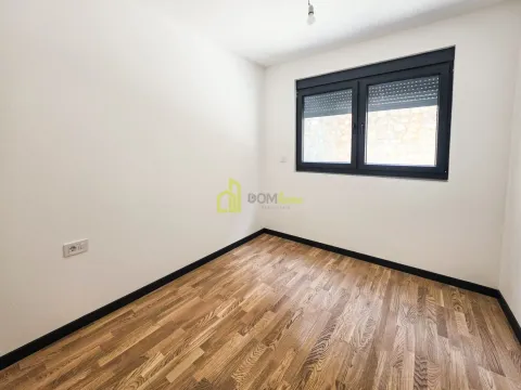 Prodaja, dvosoban stan, 80m², Gorica C, Podgorica - image 8