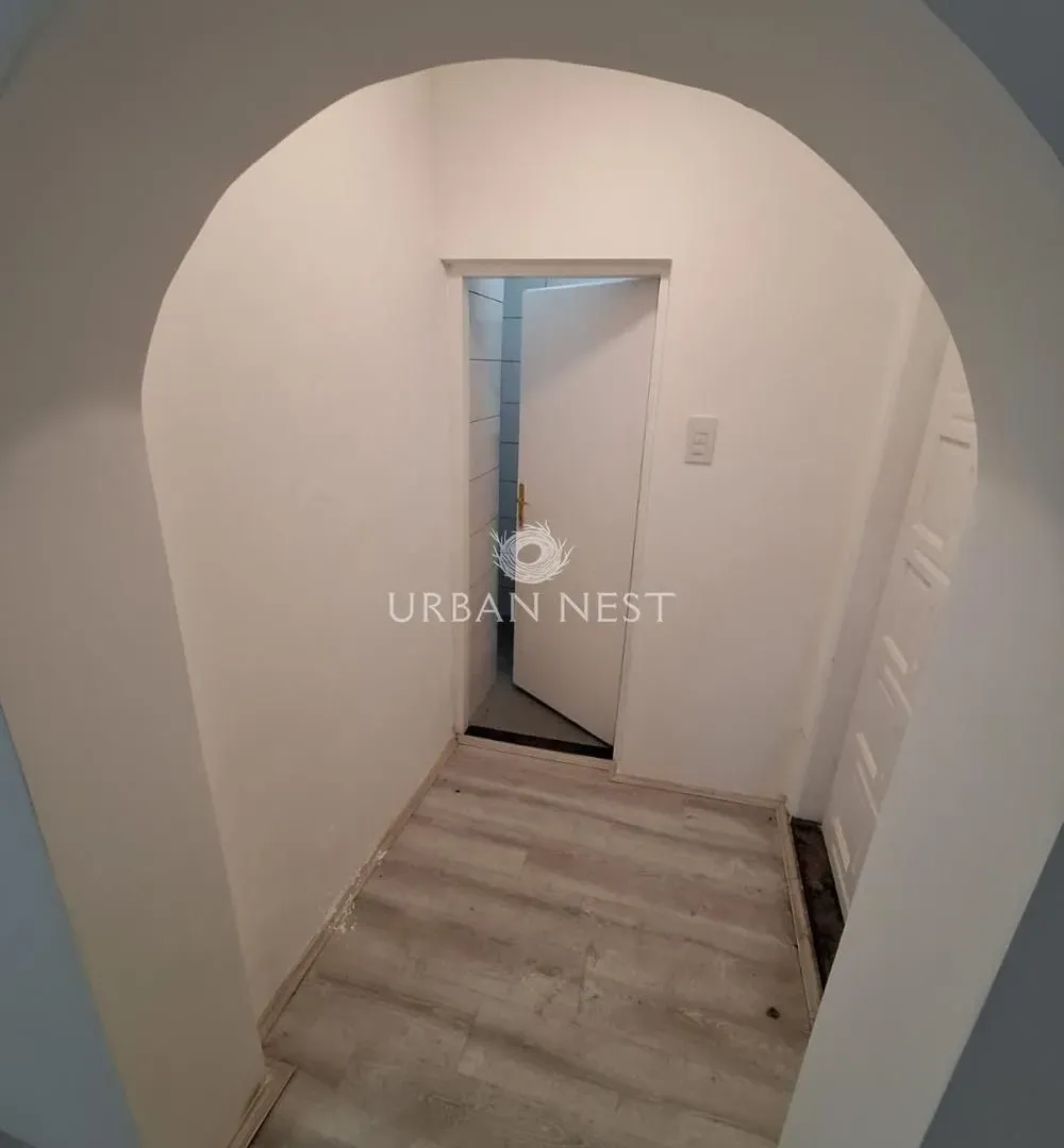 Sale, two bedroom apartment, 38m², Vračar Hram, Vračar Sve Podlokacije
